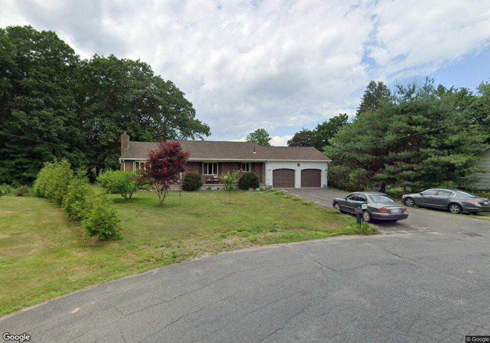 13 Richardson Cir, Easthampton, MA 01027 - photo 1