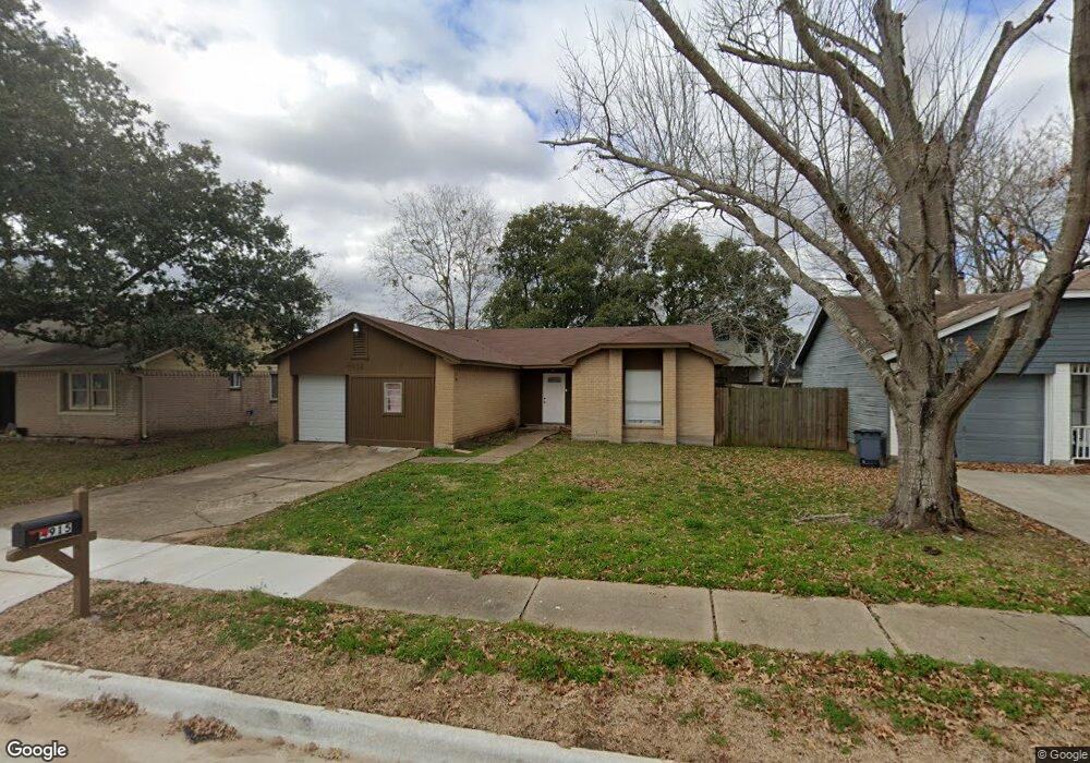 4915 Riverwood Dr, Richmond, TX 77469 - photo 1