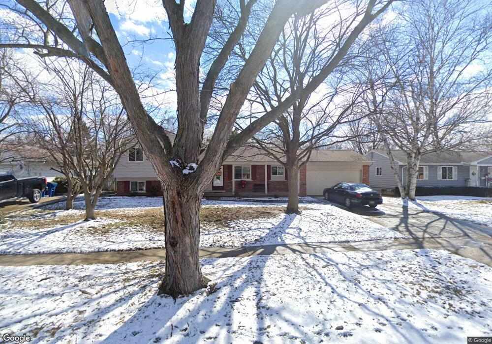 403 Delzingro Dr, Davison, MI 48423 - photo 1