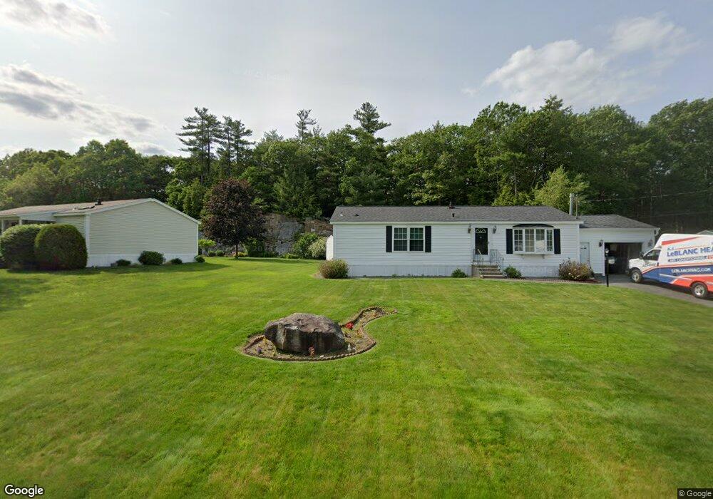 128 Ledgewood Dr, Hampstead, NH 03841 - photo 1