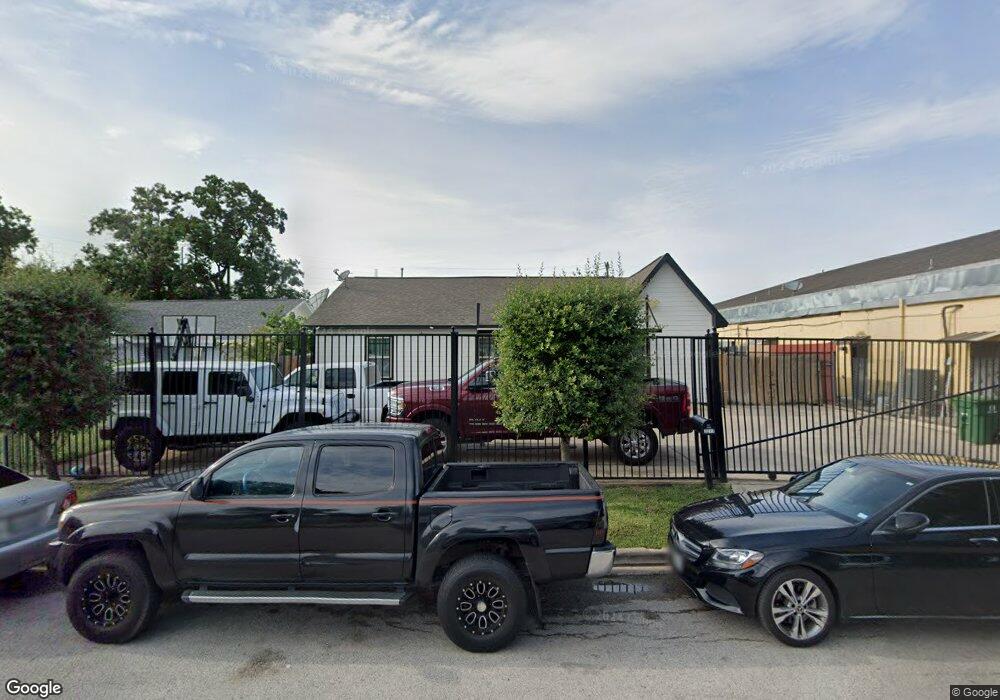 7217 Gammage St, Houston, TX 77087 - photo 1