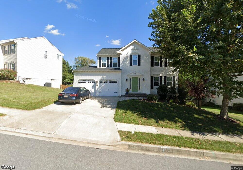 445 Hawkridge Ln, Sykesville, MD 21784 - photo 1