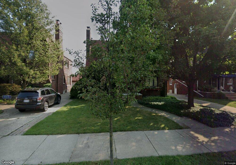 1108 Nottingham Rd, Grosse Pointe Park, MI 48230 - photo 1