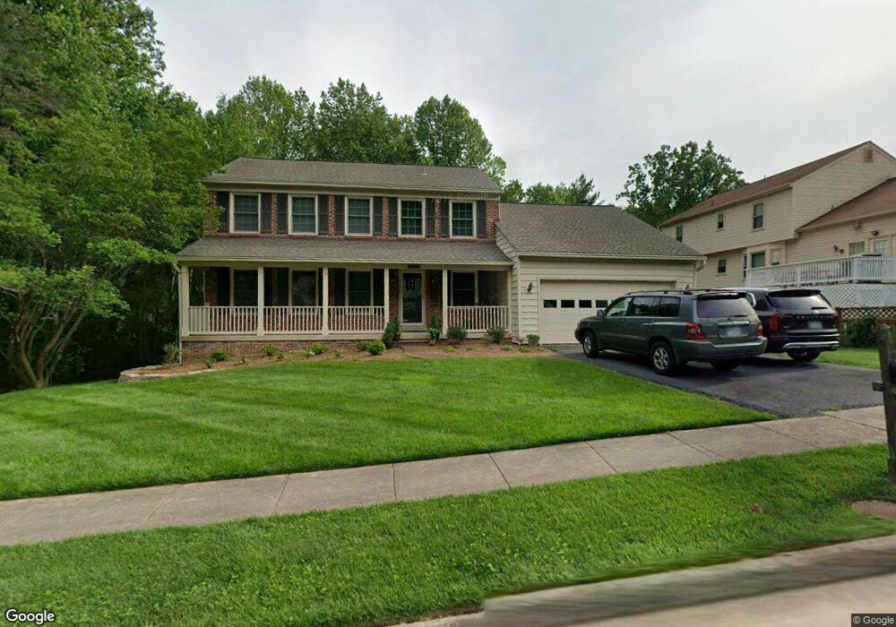 8801 Shadowlake Way, Springfield, VA 22153 - photo 1