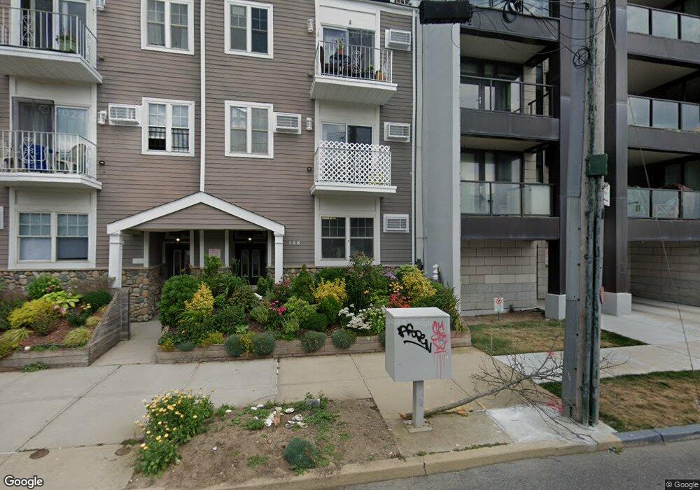1-26 Beach 92nd St unit 3C, Far Rockaway, NY 11693 - photo 1