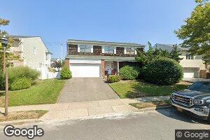 82 Mark Ln, Atlantic Beach, NY 11509