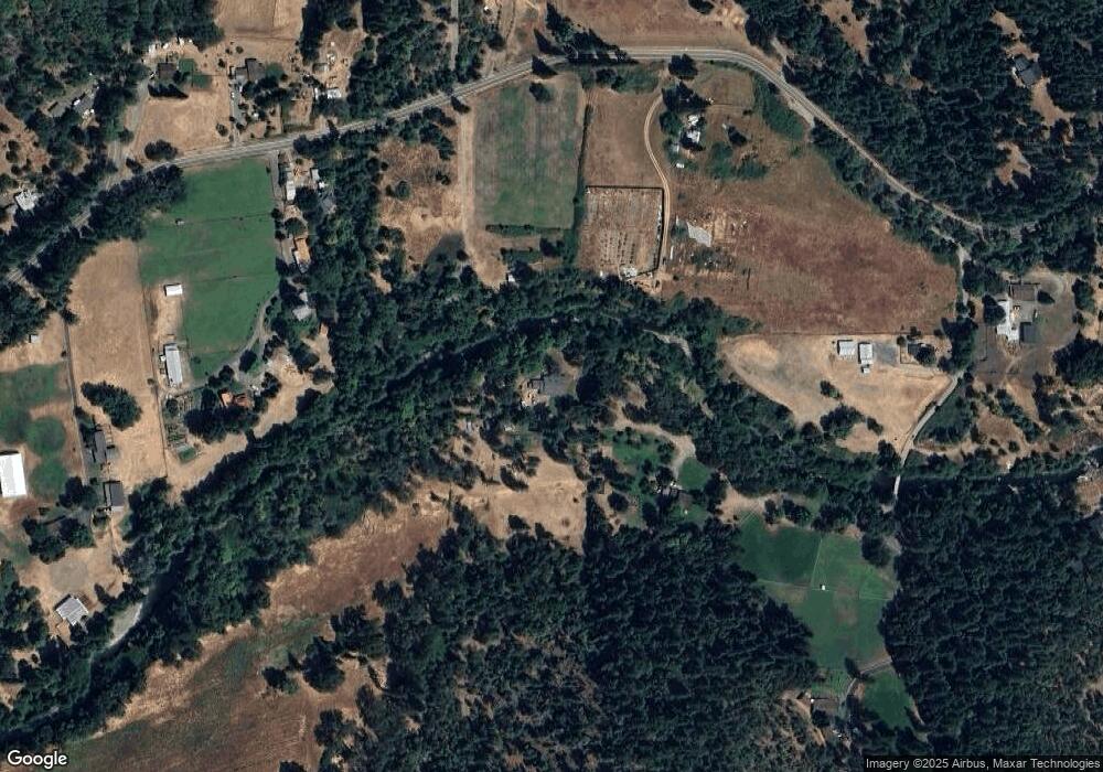 10916 E Evans Creek Rd, Rogue River, OR 97537 - photo 1