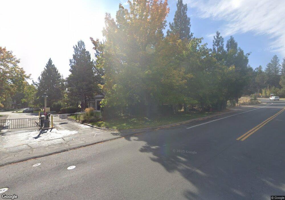 131 NW Links Ln, Bend, OR 97703 - photo 1