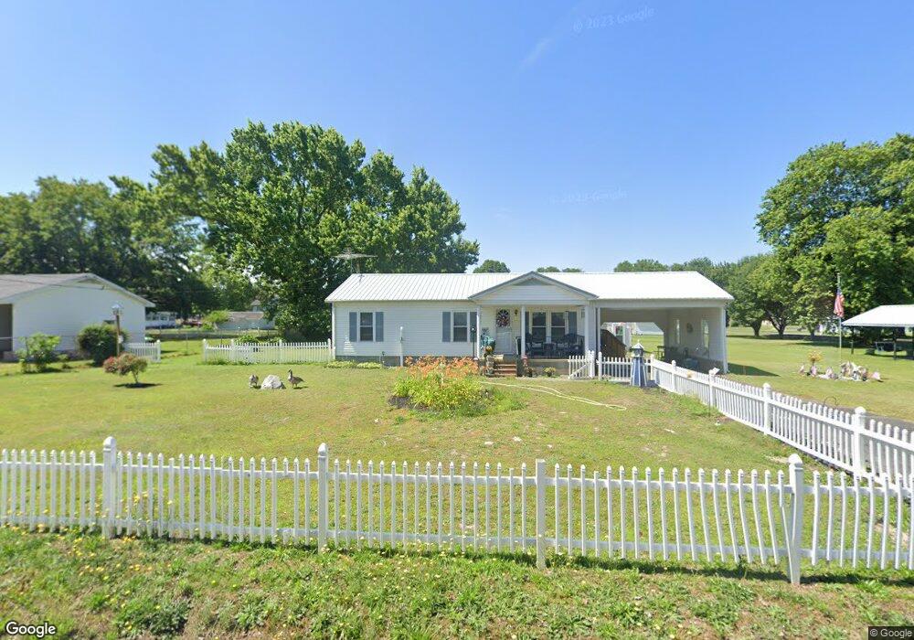26050 Marshall St, Bloxom, VA 23308 - photo 1