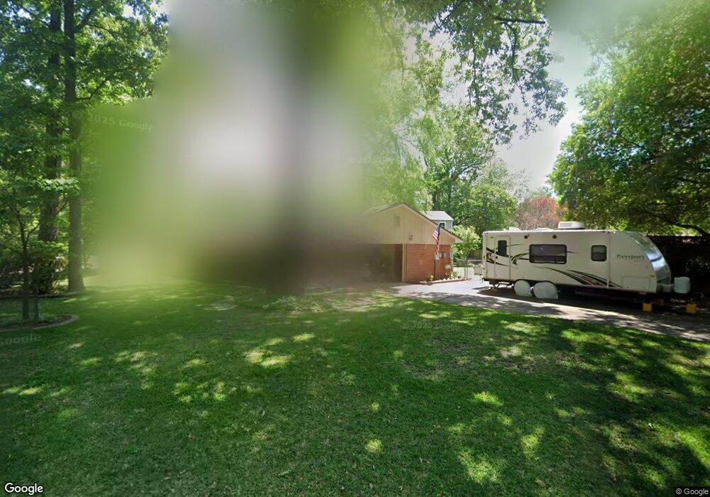 113 Forest Lake Dr, Warner Robins, GA 31093 - photo 1