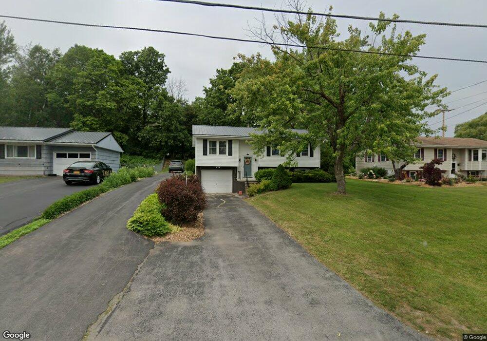 347 S Webber Dr, Chittenango, NY 13037 - photo 1