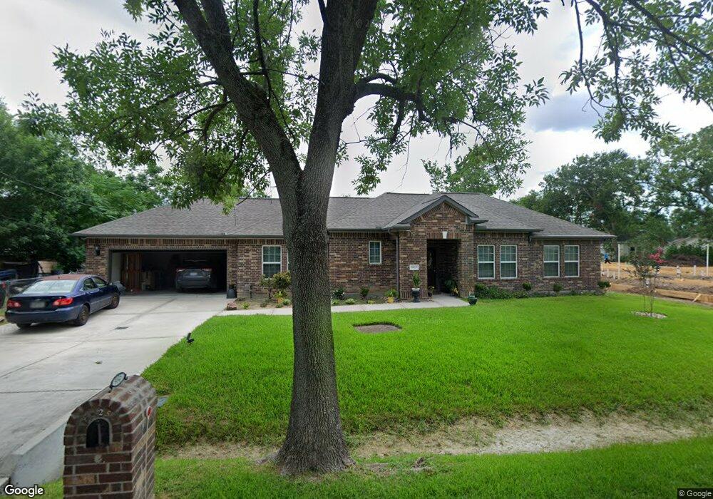 5025 Golden Forest Dr, Houston, TX 77091 - photo 1