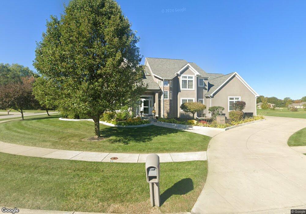 1900 E Spring Ln, Lima, OH 45805 - photo 1