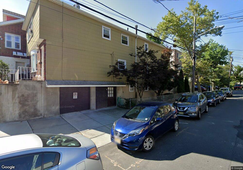 181 Bleecker St, Jersey City, NJ 07307 - photo 1