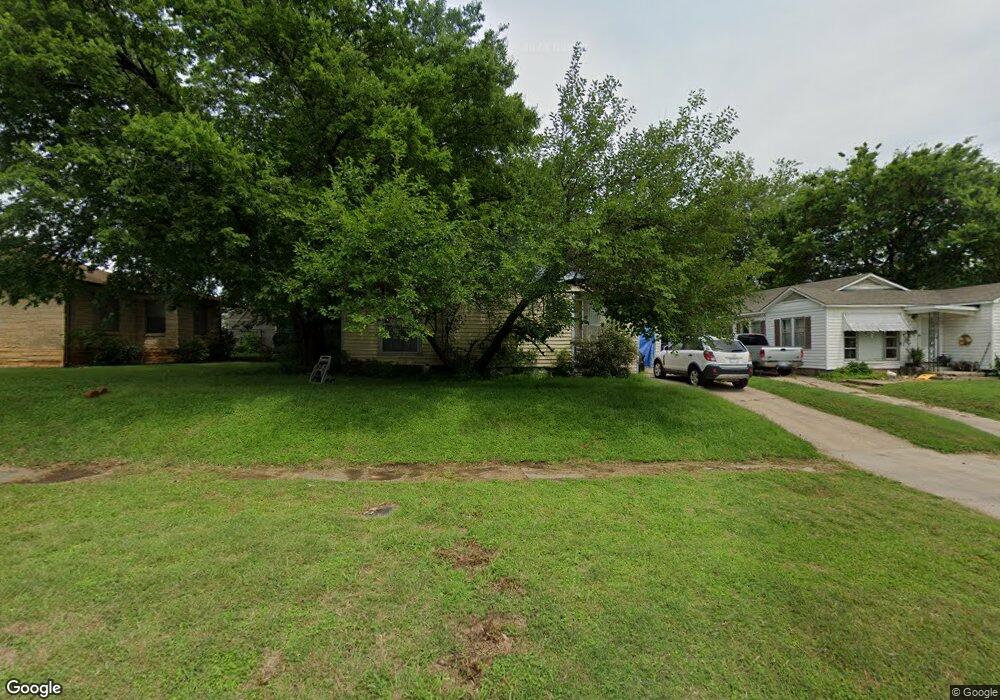 910 Hargrove St, Ardmore, OK 73401 - photo 1
