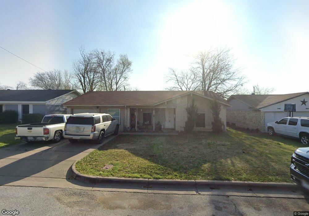 6613 Armando Ave, Fort Worth, TX 76133 - photo 1