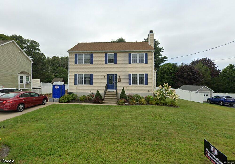 10 Carrington St, Blackstone, MA 01504 - photo 1
