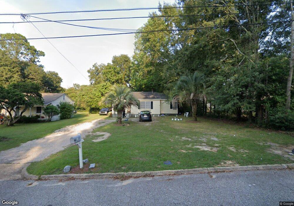 215 Highland St, Dothan, AL 36301 - photo 1