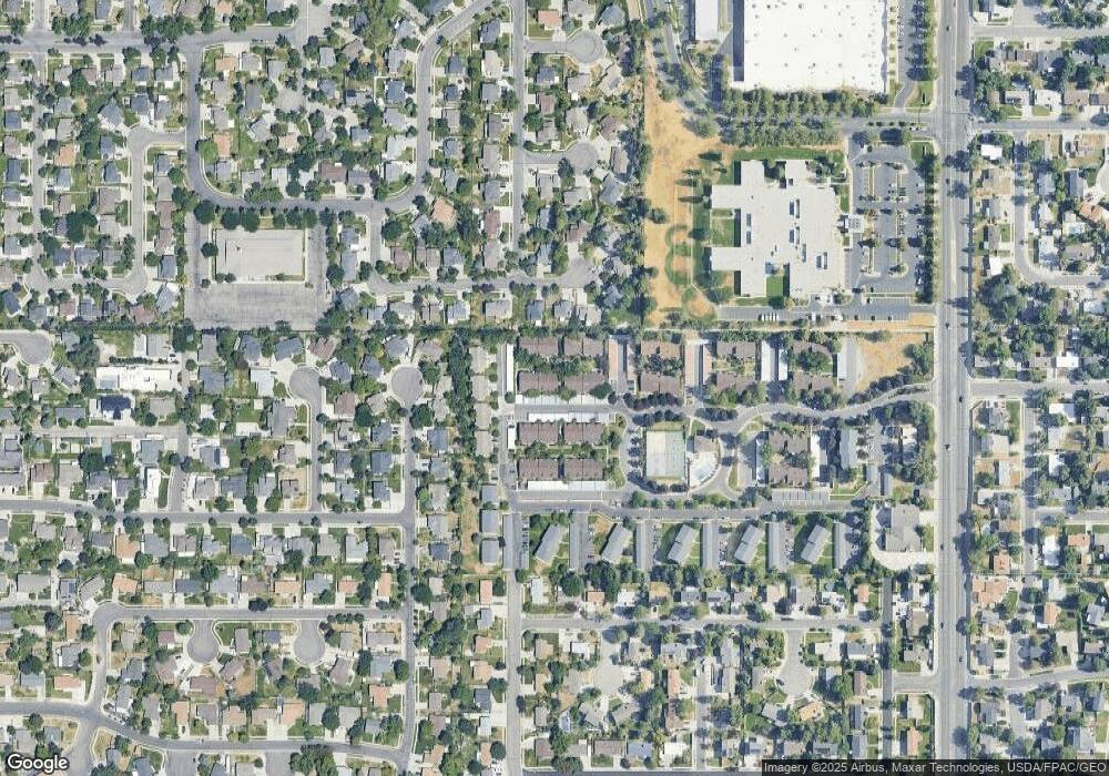 8126 S Cottonwood Hills Cir unit 93, Sandy, UT 84094 - photo 1