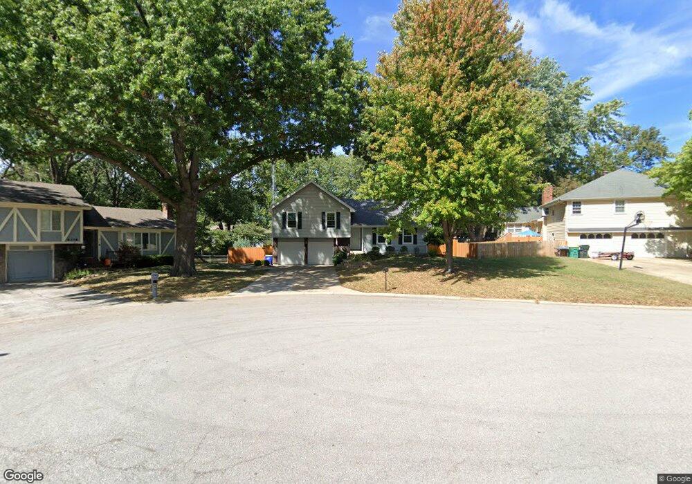 6212 Albervan St, Shawnee, KS 66216 - photo 1