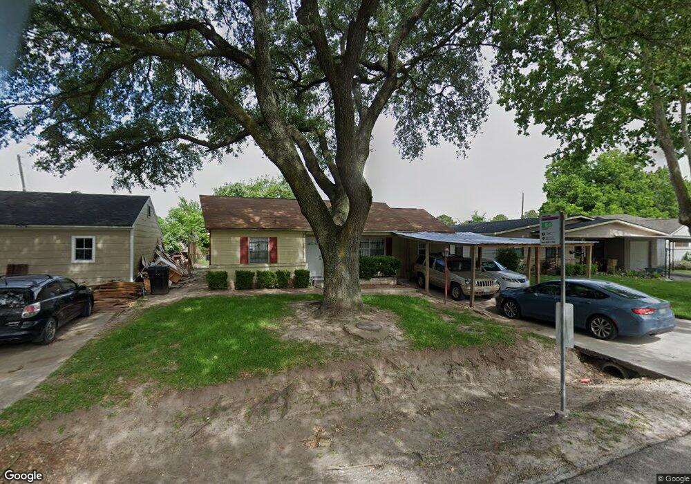 9917 Bonazzi St, Houston, TX 77088 - photo 1