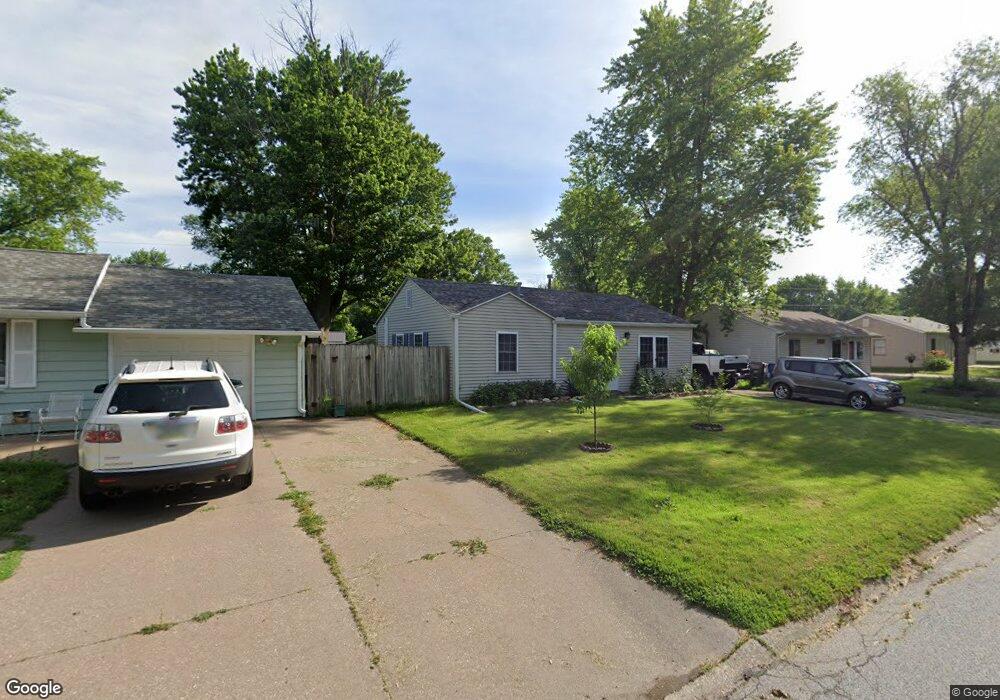 3006 W 67th St, Davenport, IA 52806 - photo 1