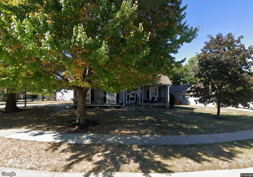 6806 Rene St, Shawnee, KS 66216 - photo 1