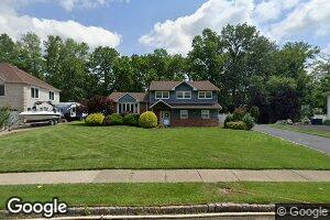 28 Wheatsheaf Rd, Clark, NJ 07066