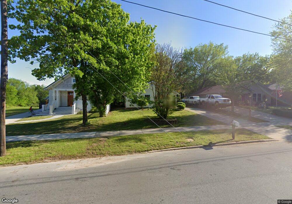 222 E Hull St, Denison, TX 75021 - photo 1