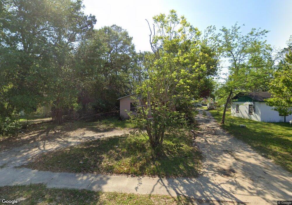 907 Pearl Ave S, Douglas, GA 31533 - photo 1