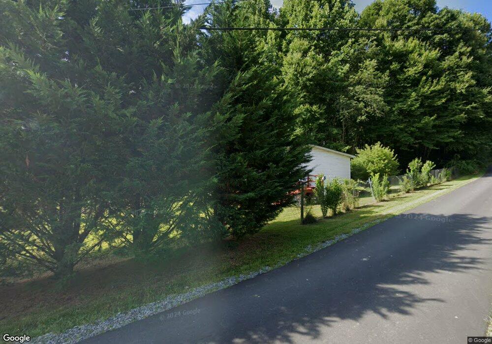 225 Alex Wellborn Rd, Deep Gap, NC 28618 - photo 1