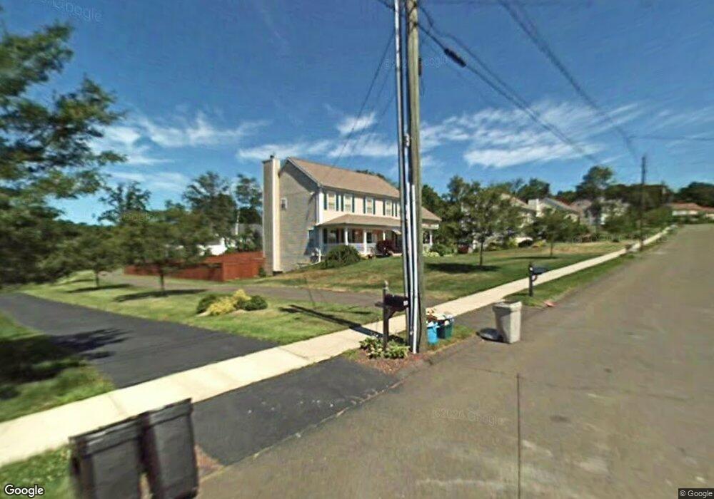 94 Sky View Cir, Hamden, CT 06514 - photo 1