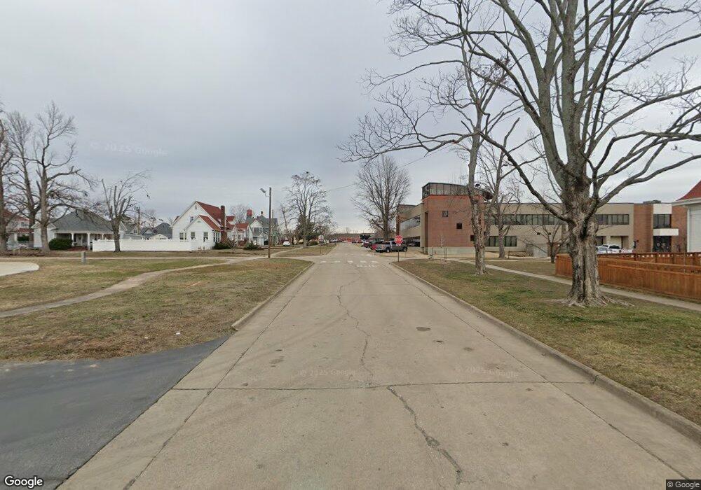 414 W Maple St, Rogers, AR 72756 - photo 1