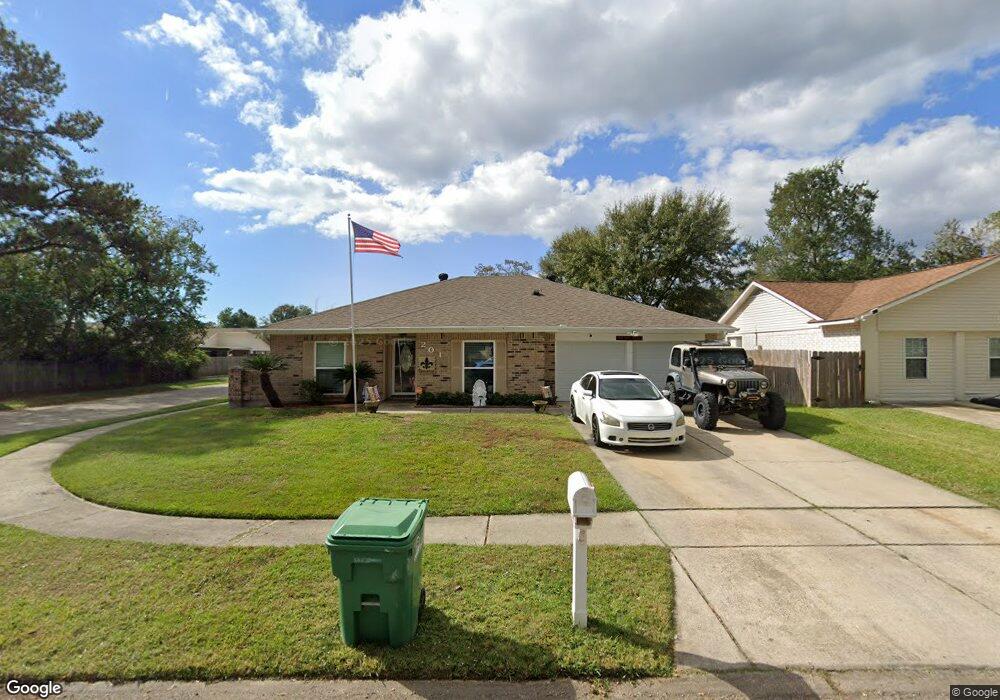 201 E Queens Dr, Slidell, LA 70458 - photo 1