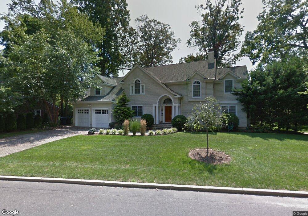 606 N Edgemere Dr, Allenhurst, NJ 07711 - photo 1