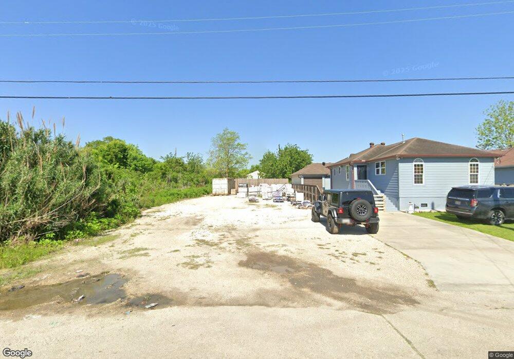 3022 Clouet St, New Orleans, LA 70126 - photo 1