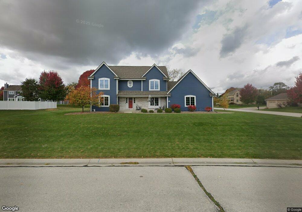 W145N7149 Northwood Dr, Menomonee Falls, WI 53051 - photo 1