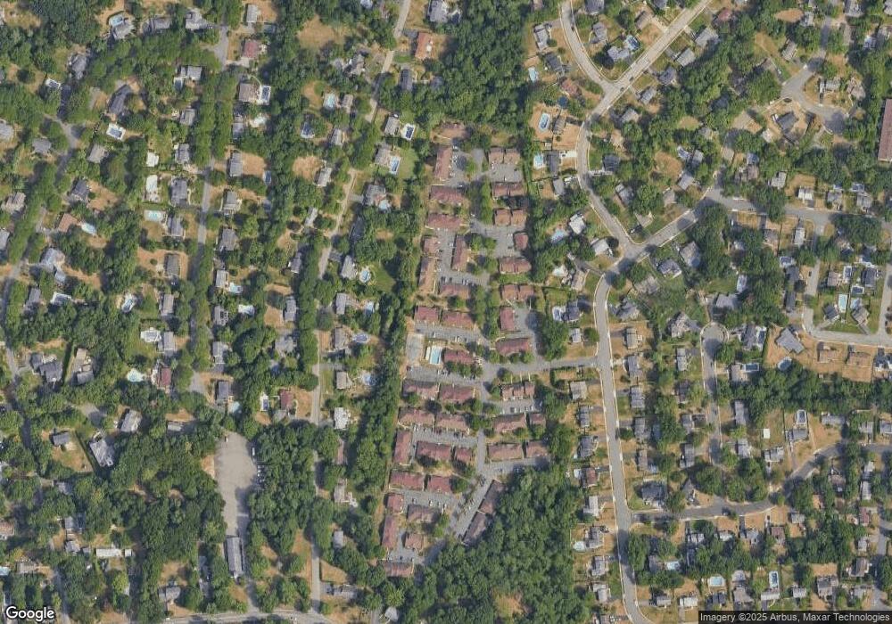 25-2 Tamaron Dr, Waldwick, NJ 07463 - photo 1