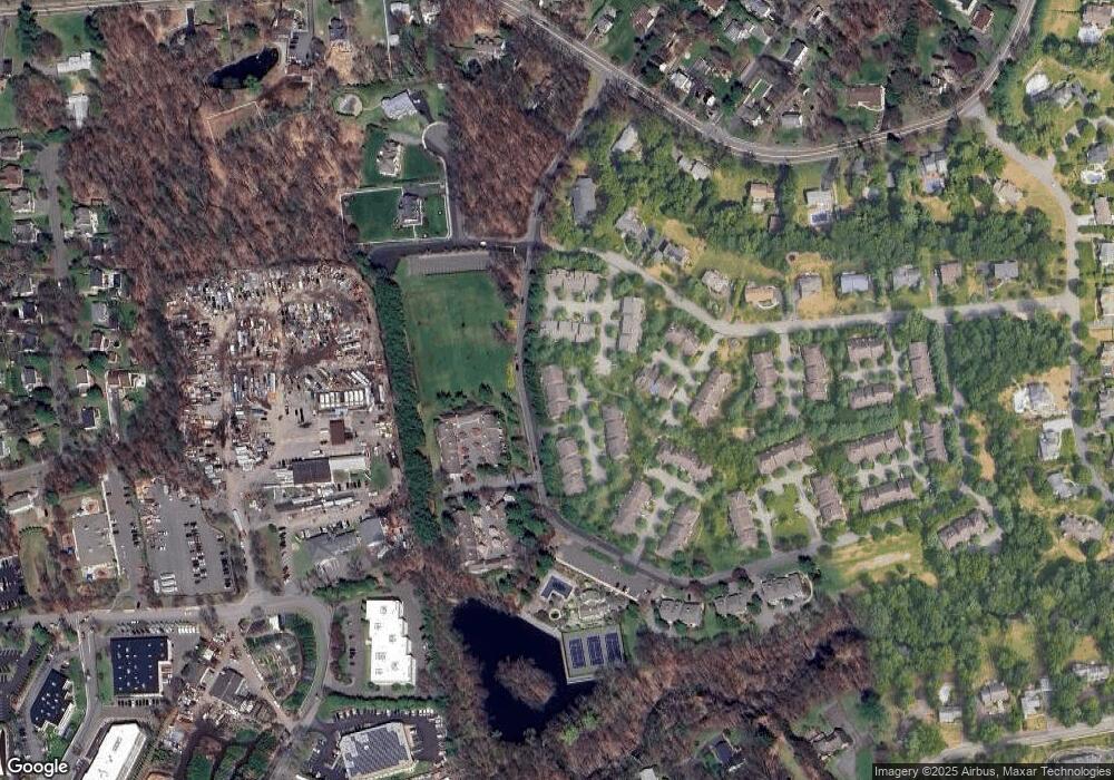 146 Emerson Ct, Mahwah, NJ 07430 - photo 1