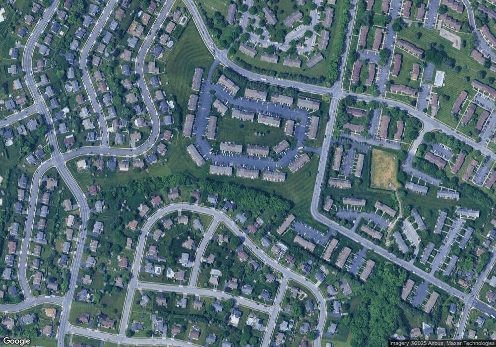 160 Nicole Way unit 28, Reading, PA 19608 - photo 1