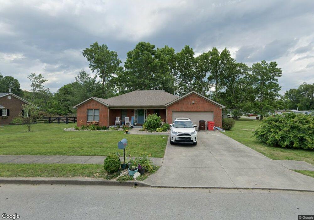 91 Hughes Ave, Berea, KY 40403 - photo 1