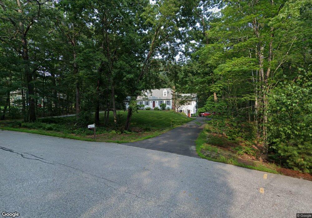 31 Carriage Ln, Hooksett, NH 03106 - photo 1