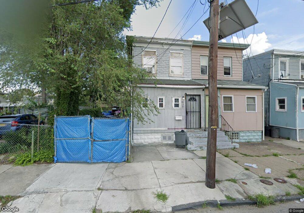 136 N 23rd St, Camden, NJ 08105 - photo 1