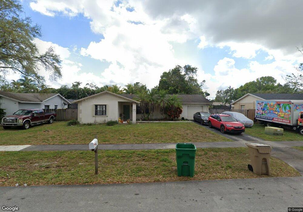 12850 SW 9th Place, Davie, FL 33325 - photo 1