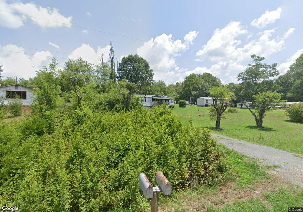 1313 Mapleton Dr, Callands, VA 24530 - photo 1