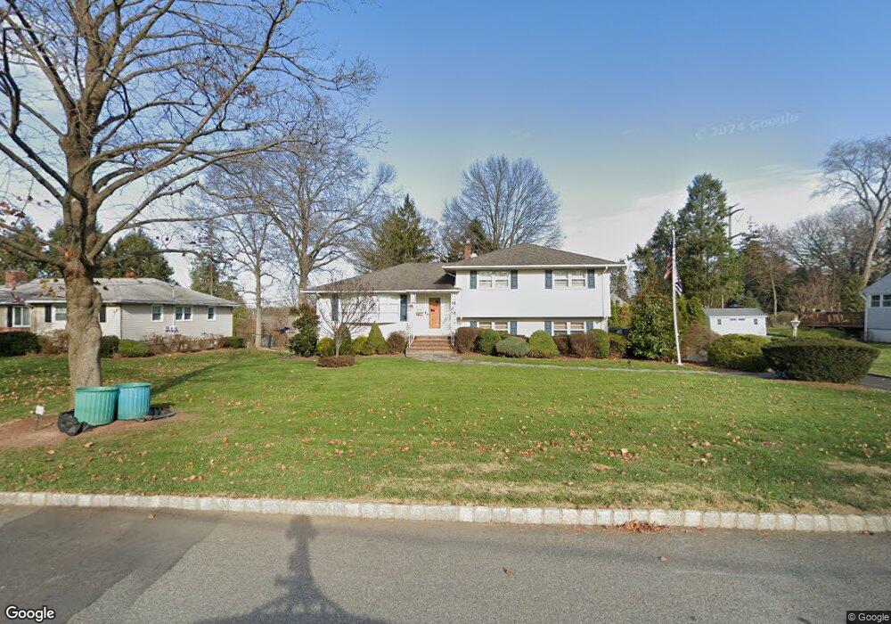 28 Eberhardt Rd, East Hanover, NJ 07936 - photo 1