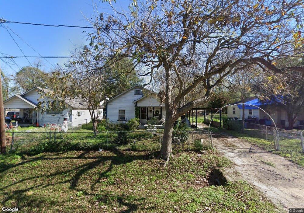 4420 Leffingwell St, Houston, TX 77026 - photo 1