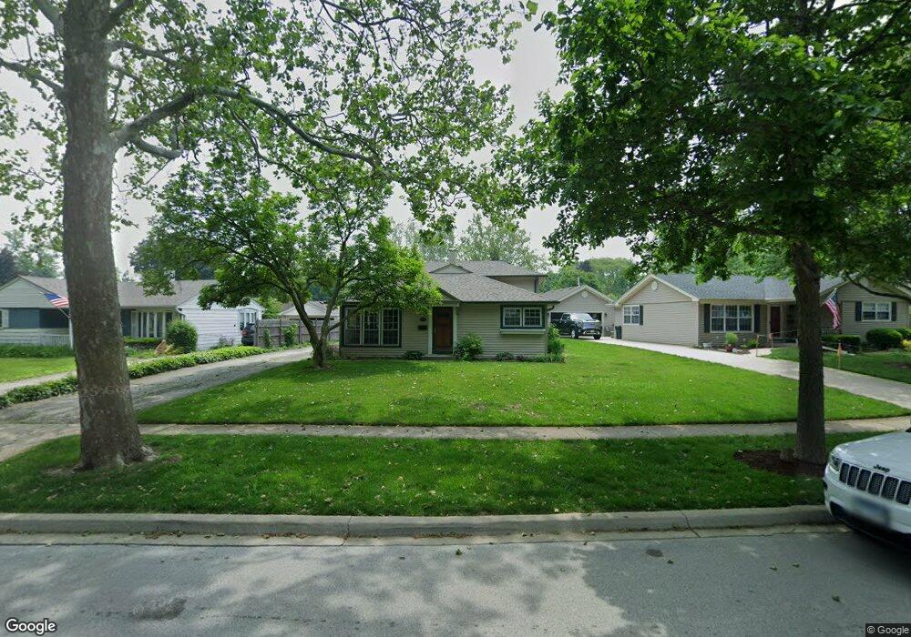 2103 Hawk Ln, Rolling Meadows, IL 60008 - photo 1