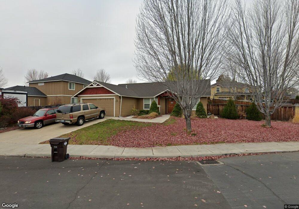 1005 SW Rimrock Way, Redmond, OR 97756 - photo 1