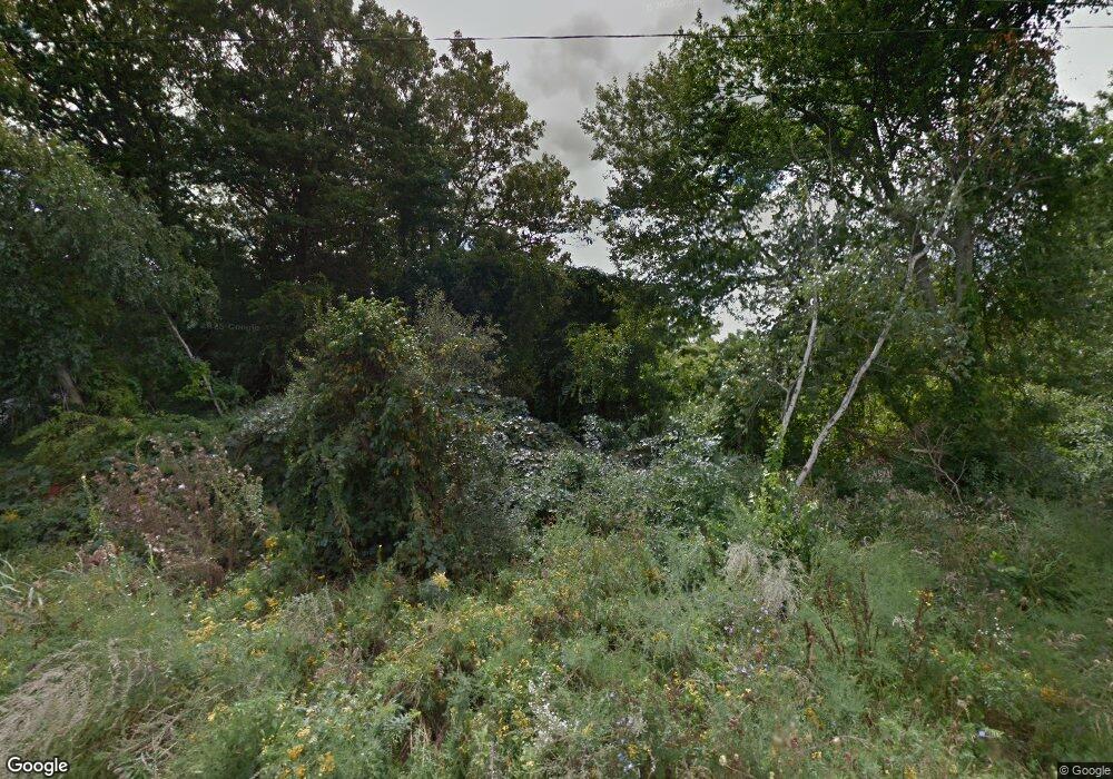 113 Lynwood St, Fall River, MA 02721 - photo 1